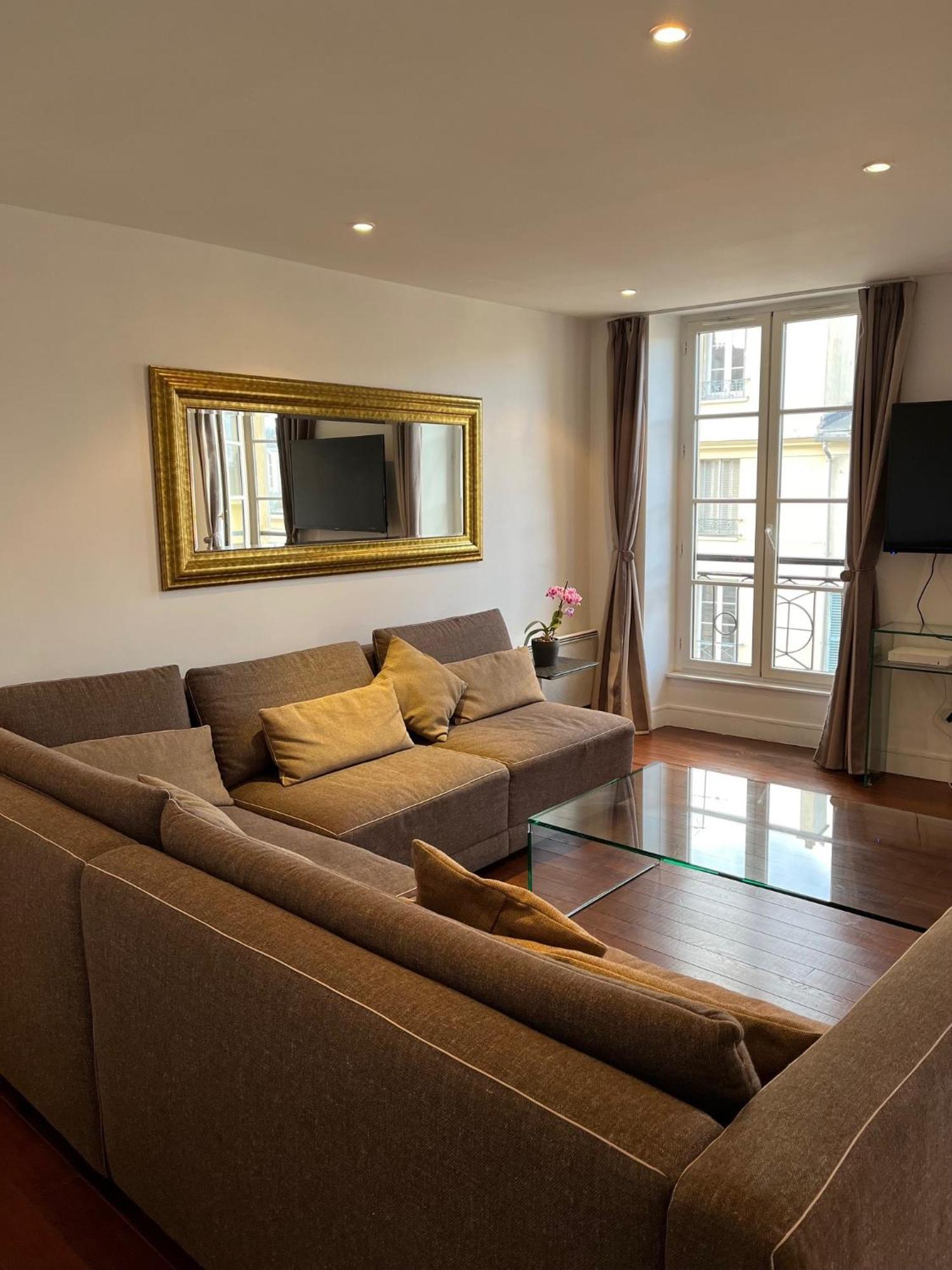 Bel Appartement Chic Et Cosy 78100 Saint-Germain-en-Laye Exterior foto